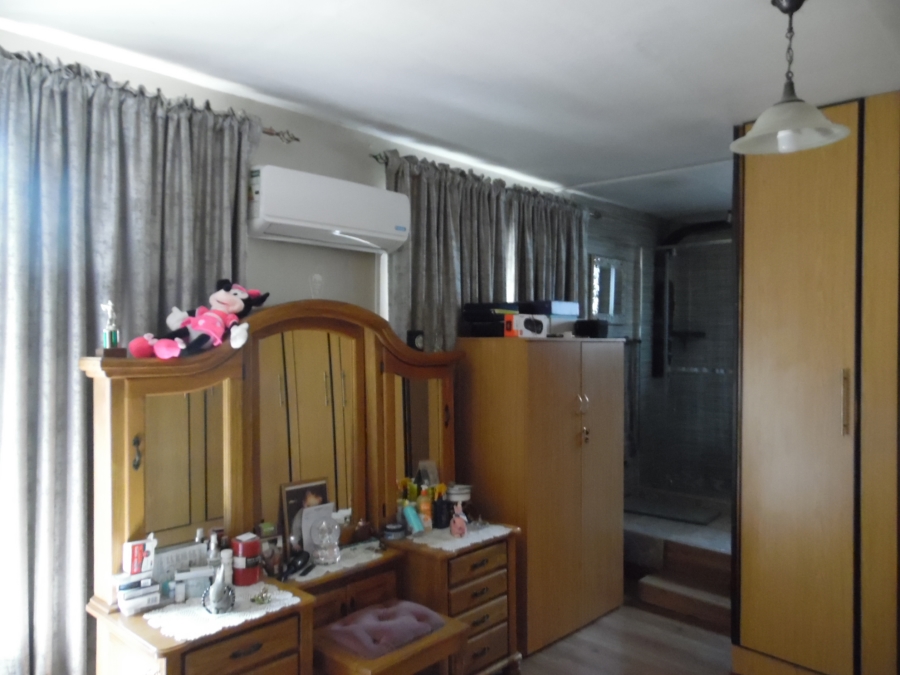 5 Bedroom Property for Sale in Doorn Free State